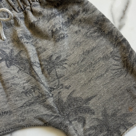 Hawaiian Beach Print Charcoal Kids Harem Shorts - Picture 3 of 9